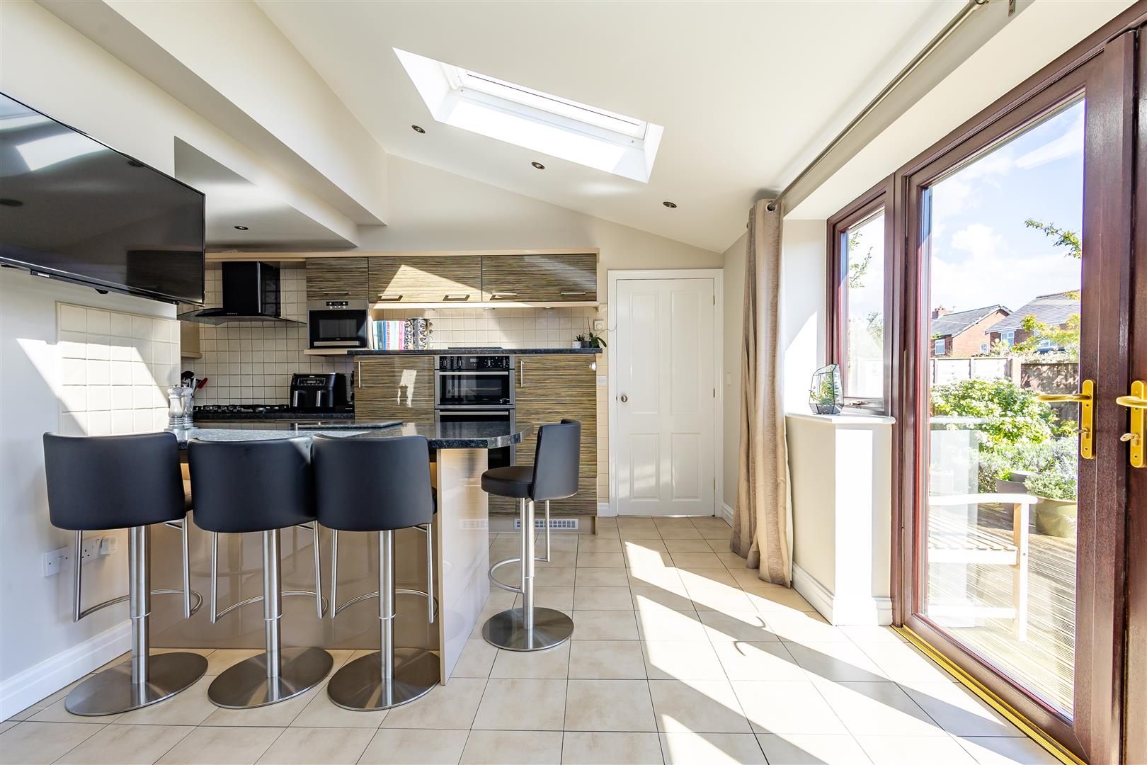3 bed property in Canterbury Street, Chorley